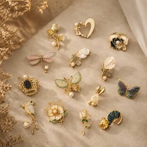 Broches