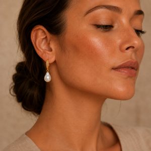 Pendientes Gota de Perla Natural con Cristales