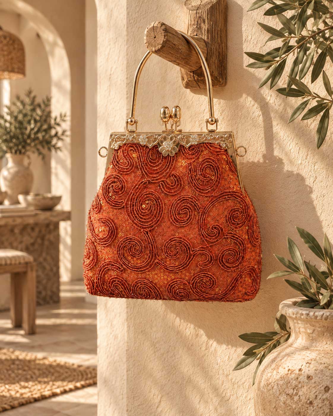 Bolso Ámbar – Bordado de Cuentas y Asa Dorada - Zen&chic_-2
